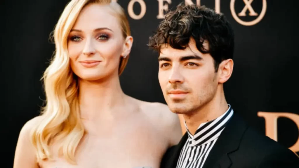 Joe Jonas with his wife