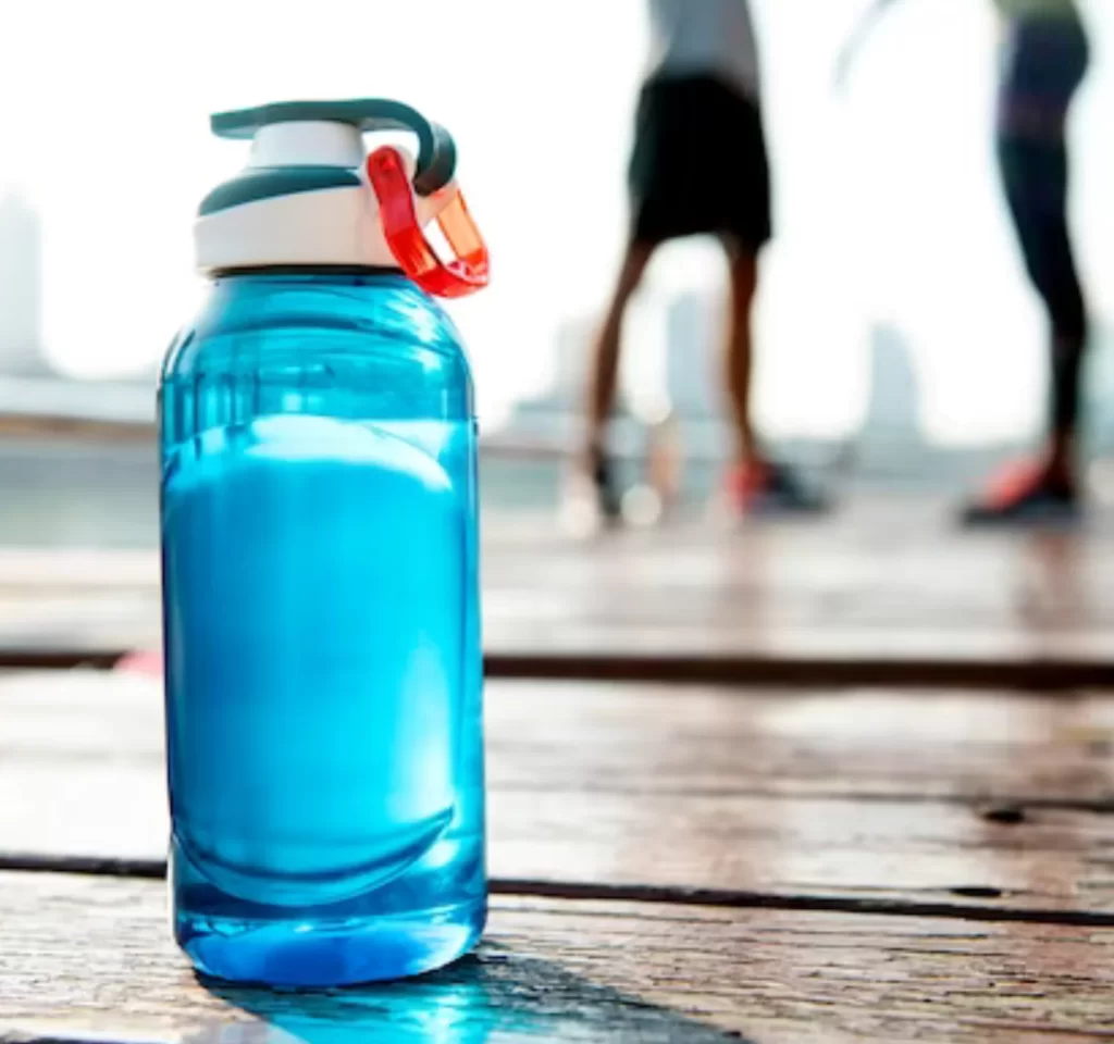 Features of smart water bottles